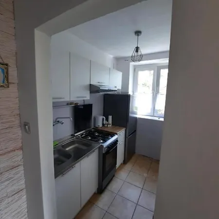 Apartment Anin Przy Instytucie Kardiologi
